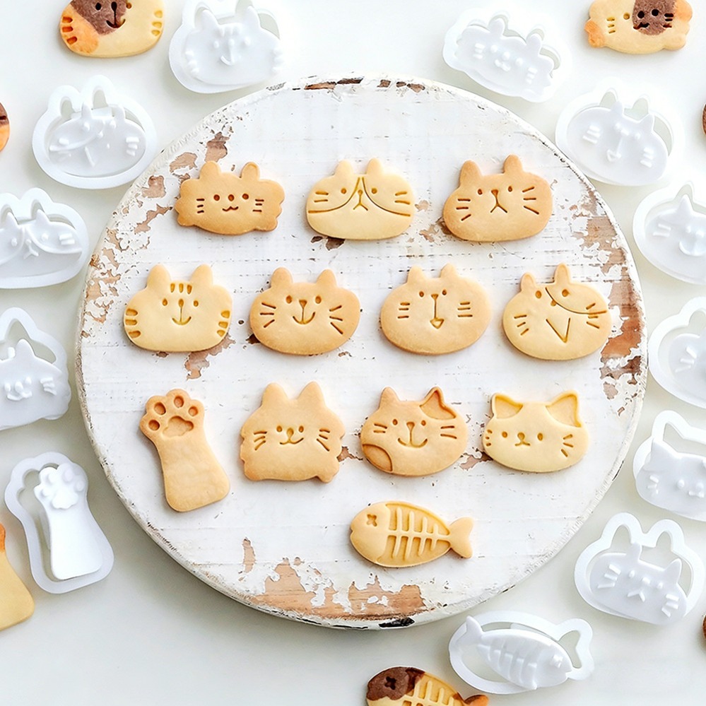Kitchen Baking Items - Cute Kitten DIY Stamp Cookie Cutters