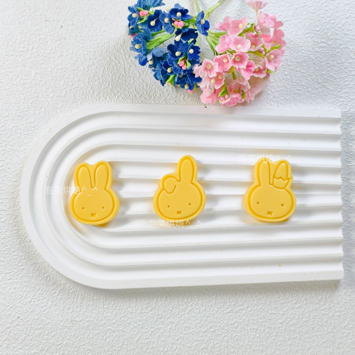 Cute 3D Press Cookie Mold with - Kitchen Baking Items ulasan dan harga